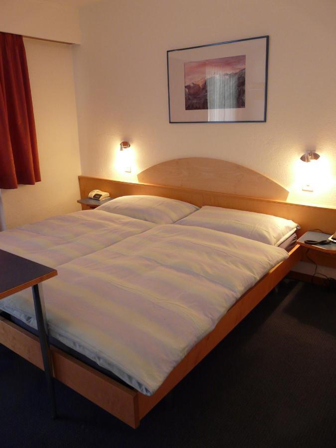 Hotel Garni Domino Зас-Фе Номер фото